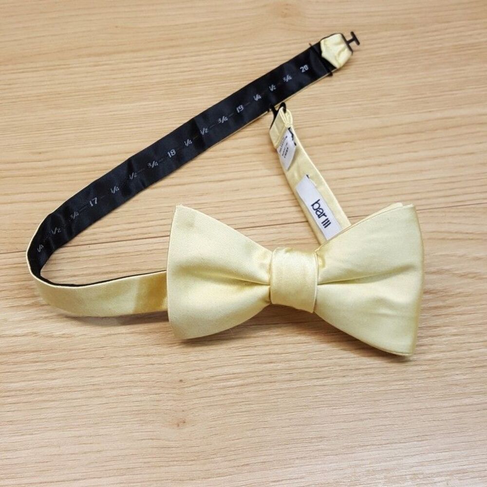 BAR III Mens Bow Tie Solid Pastel Yellow Satin Pre-Tied
